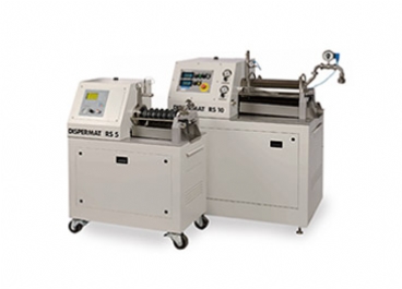 臥式密閉砂磨機(jī)圖片