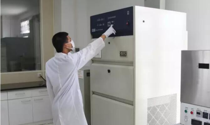 Q-SUN 氙燈老化試驗箱