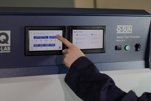 Q-LAB第四代控制器